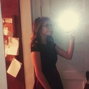 Meet your Posher, Leah